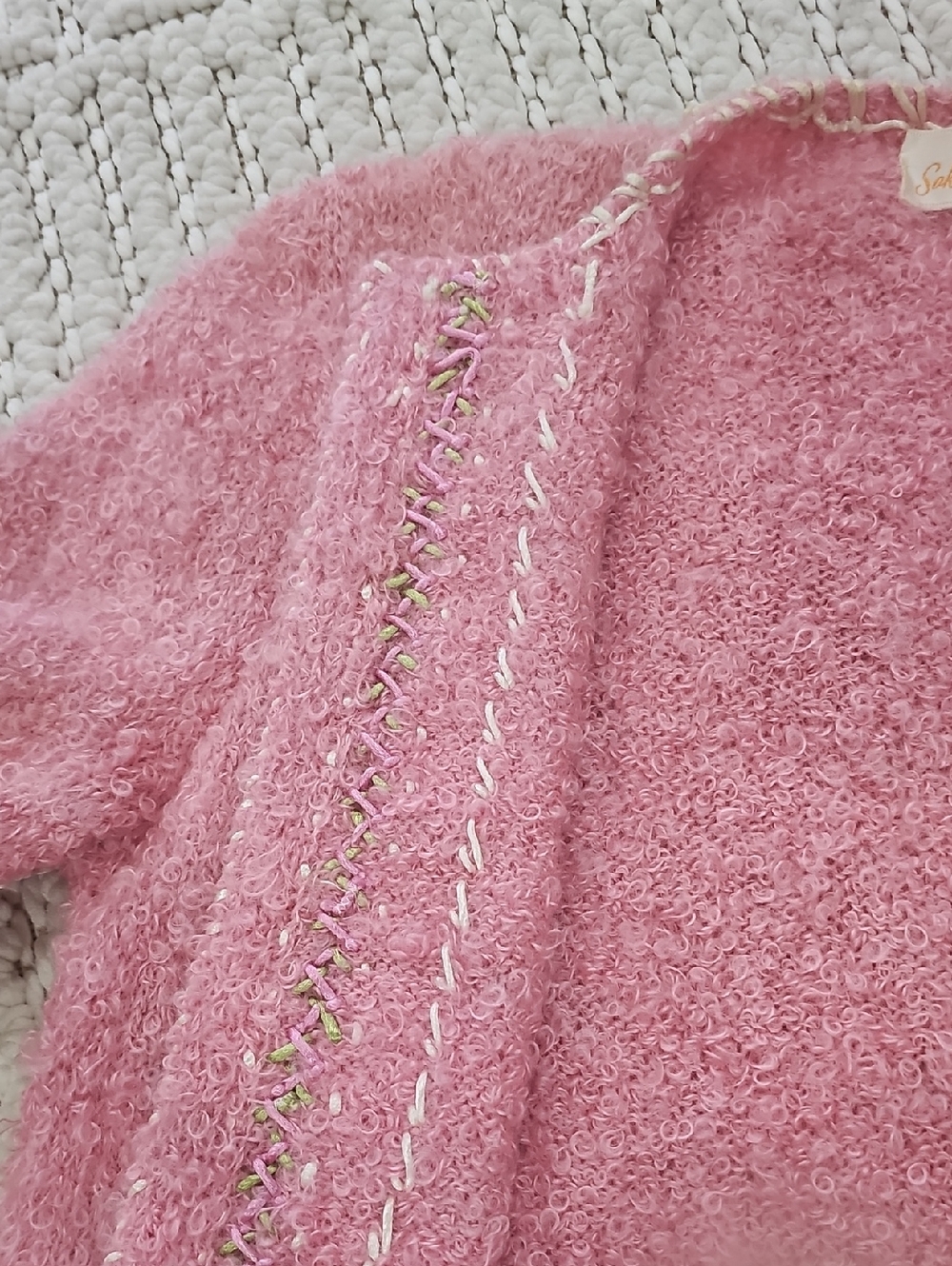 VINTAGE SAKS FIFTH AVENUE PINK SWEATER EMBELLISHED DETAIL NO SIZE CARDIGAN - Picture 14 of 14